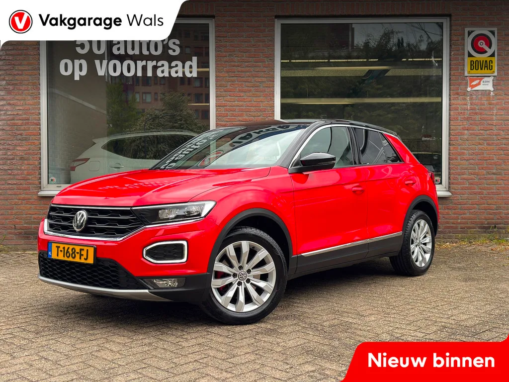 Volkswagen T-Roc (2019) — foto 1