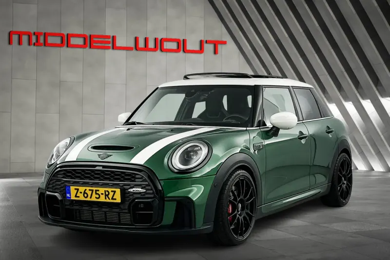 MINI Cooper (2023)