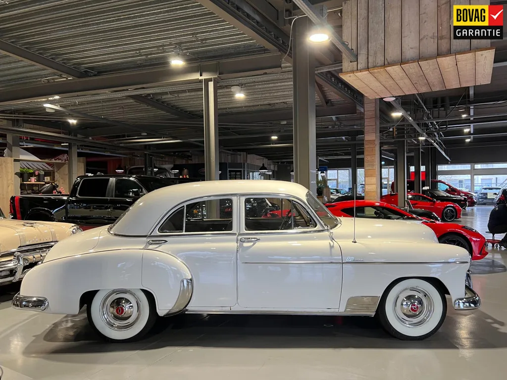 Chevrolet Deluxe (1949) — foto 1