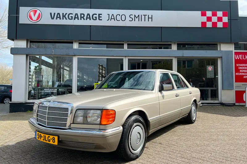 Mercedes-Benz S-Klasse (1990)