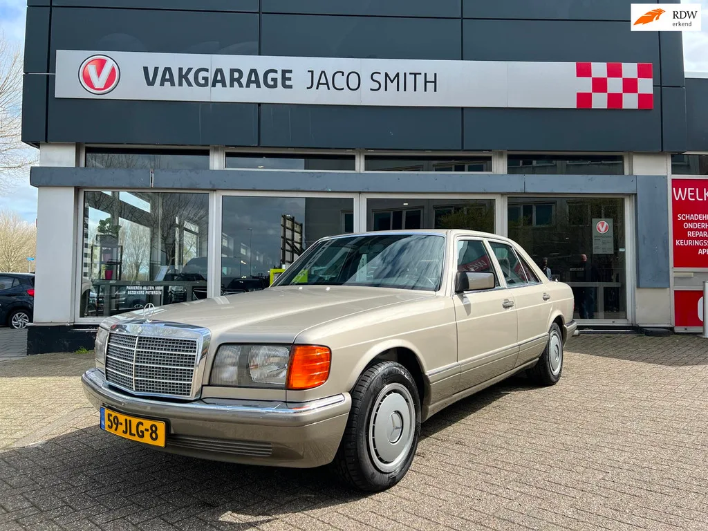 Mercedes-Benz S-Klasse (1990) — foto 1