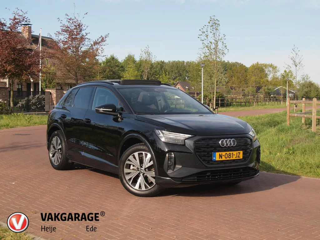 Audi Q4 e-tron (2021) — foto 1
