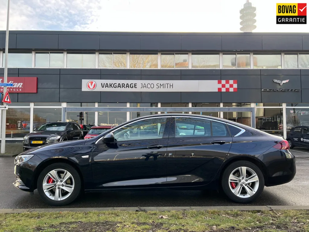 Opel Insignia (2019) — foto 1