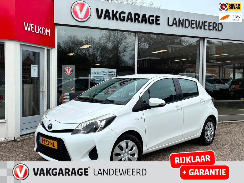 Toyota Yaris (2013) — foto 1