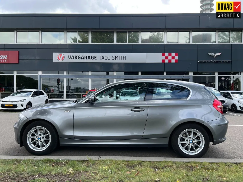 BMW 1-Serie (2011) — foto 1