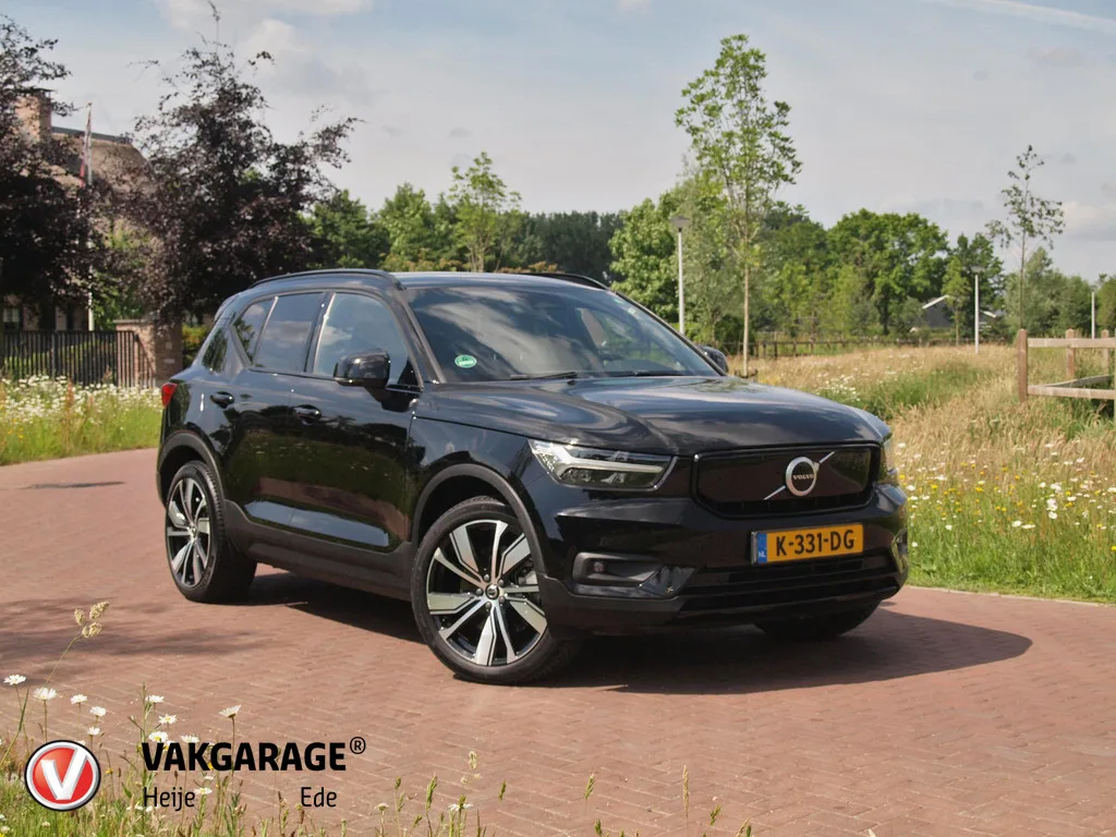Volvo XC40 (2020) — foto 1