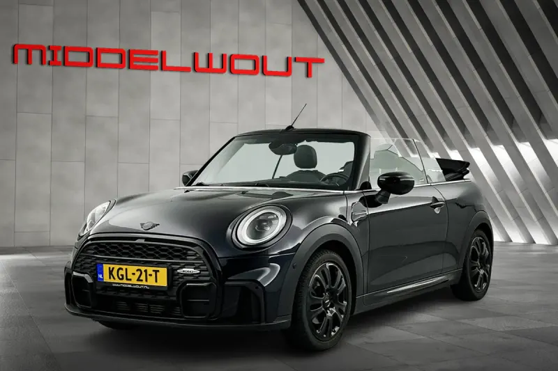 MINI Cooper (2021)