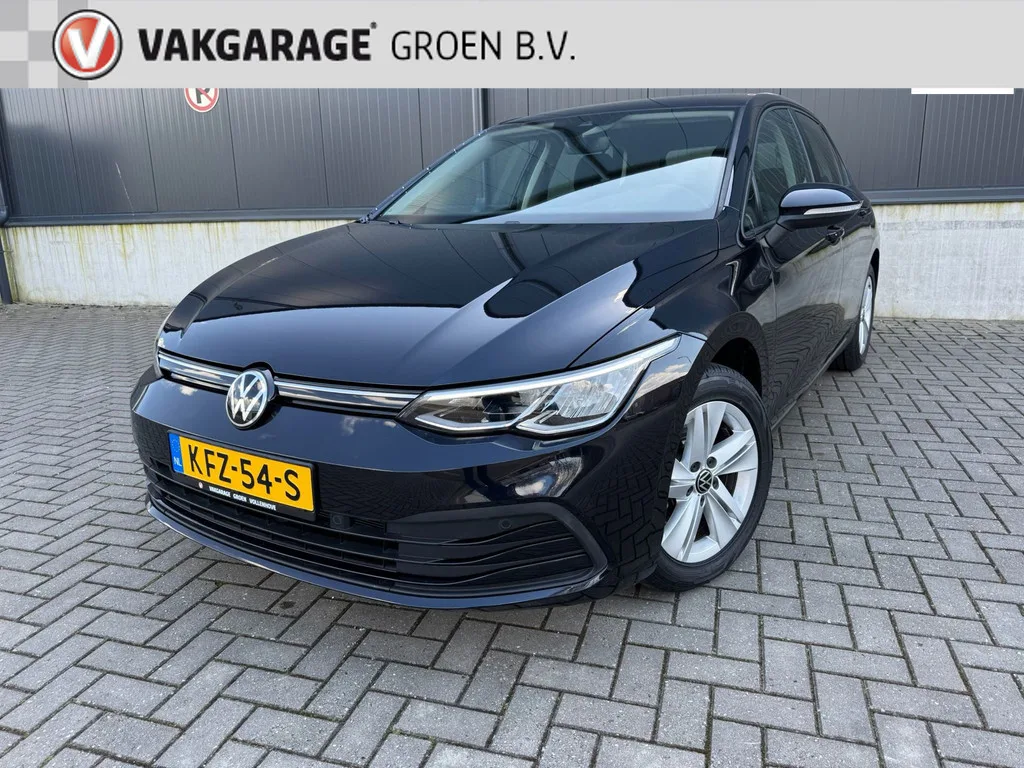 Volkswagen Golf (2022) — foto 1