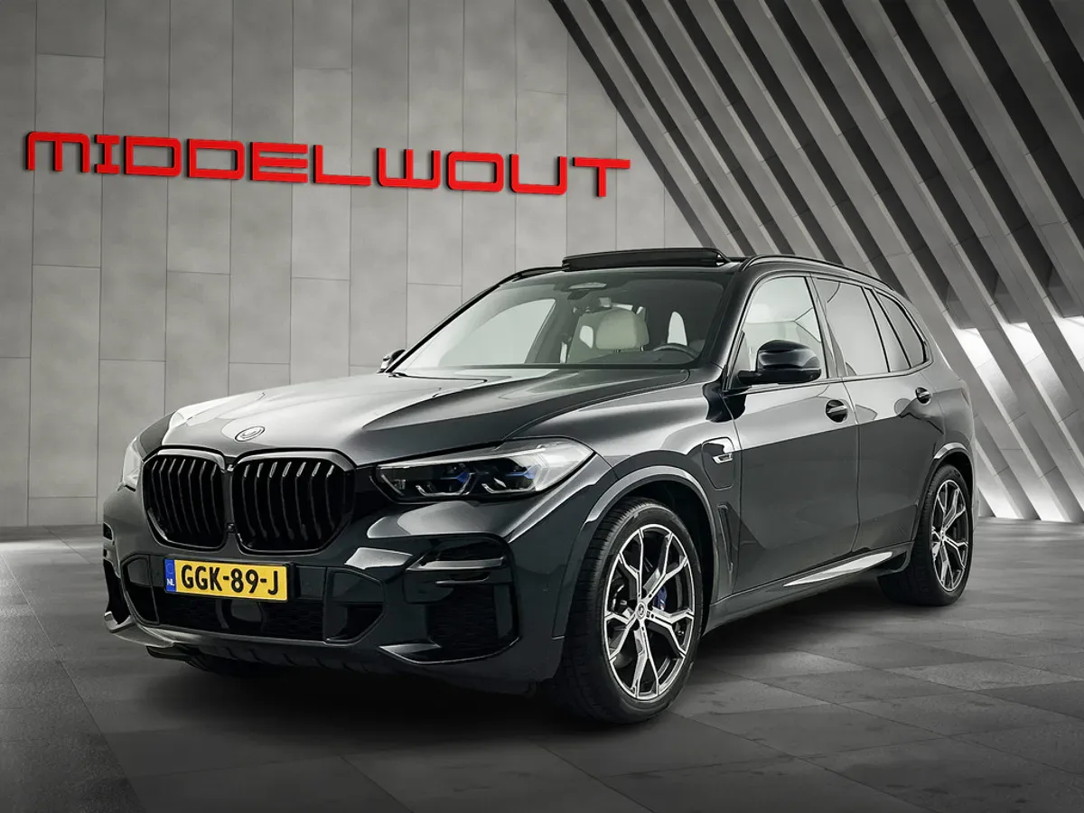 BMW X5 (2023) — foto 1