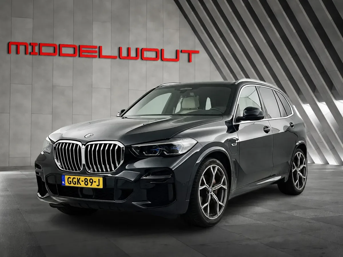 BMW X5 (2023) — foto 1