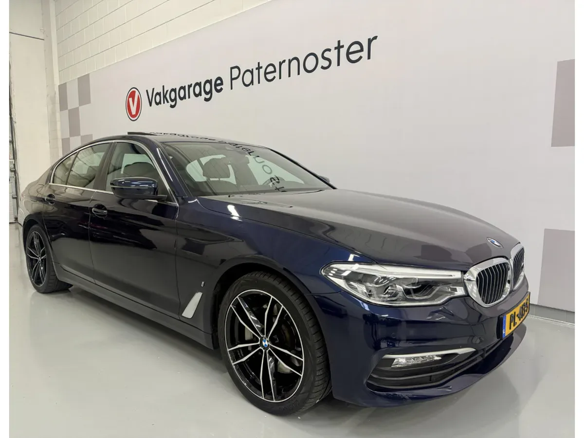 BMW 5-Serie (2017) — foto 1