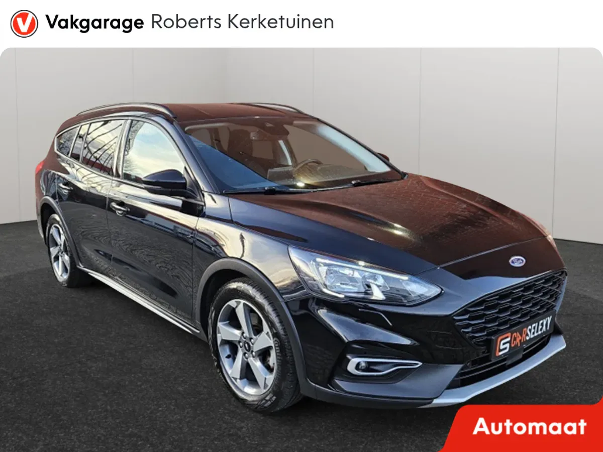 Ford Focus (2022) — foto 1