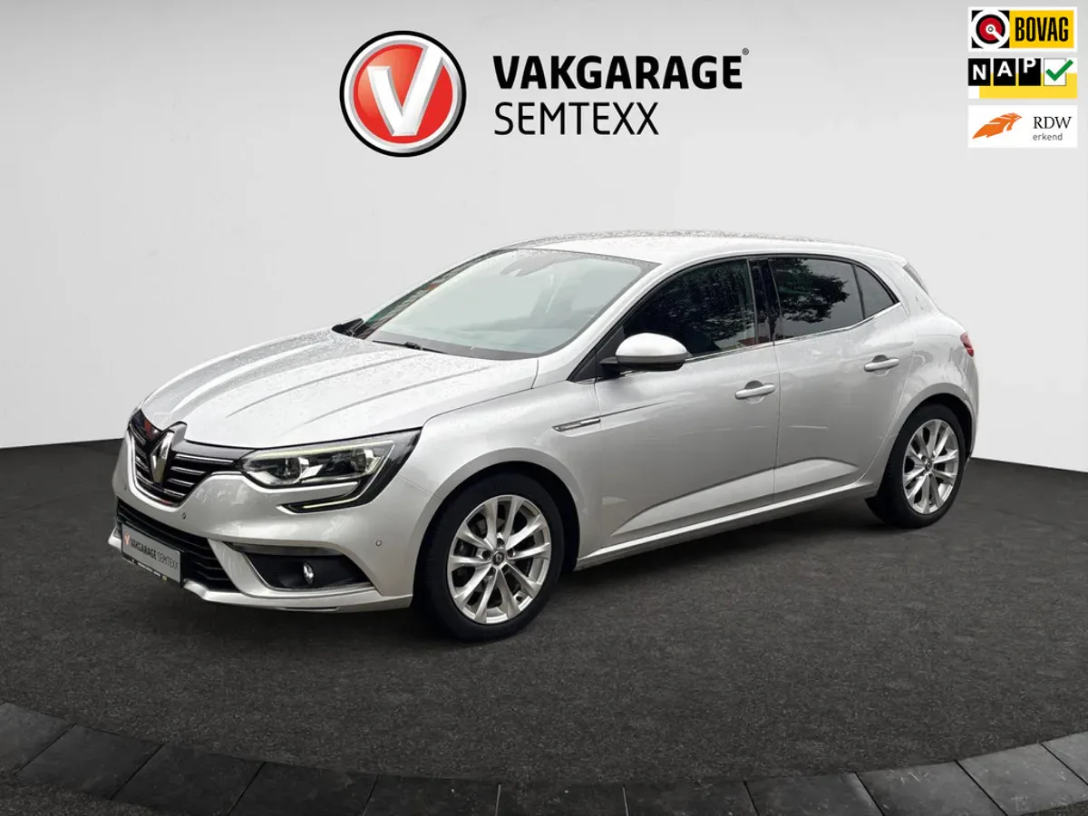Renault Mégane (2017) — foto 1