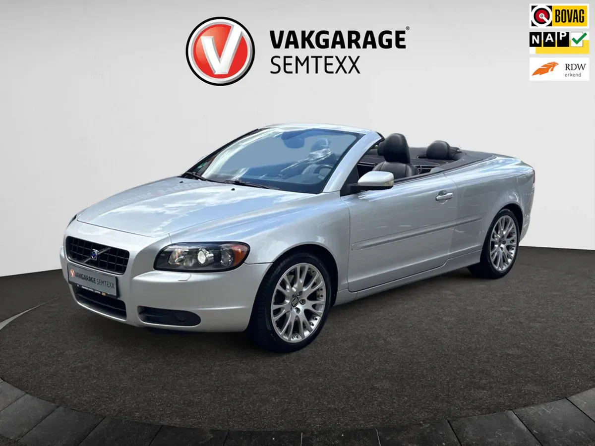 Volvo C70 (2006) — foto 1