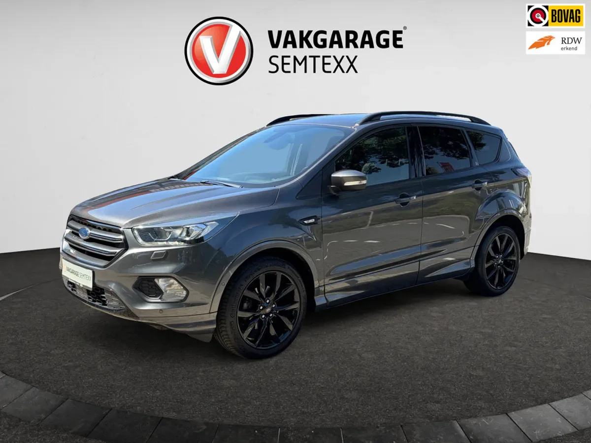Ford Kuga (2017) — foto 1
