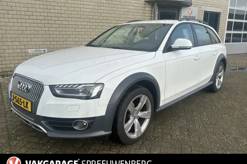 Audi A4 Allroad (2015)