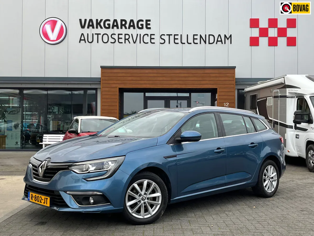 Renault Mégane (2019) — foto 1