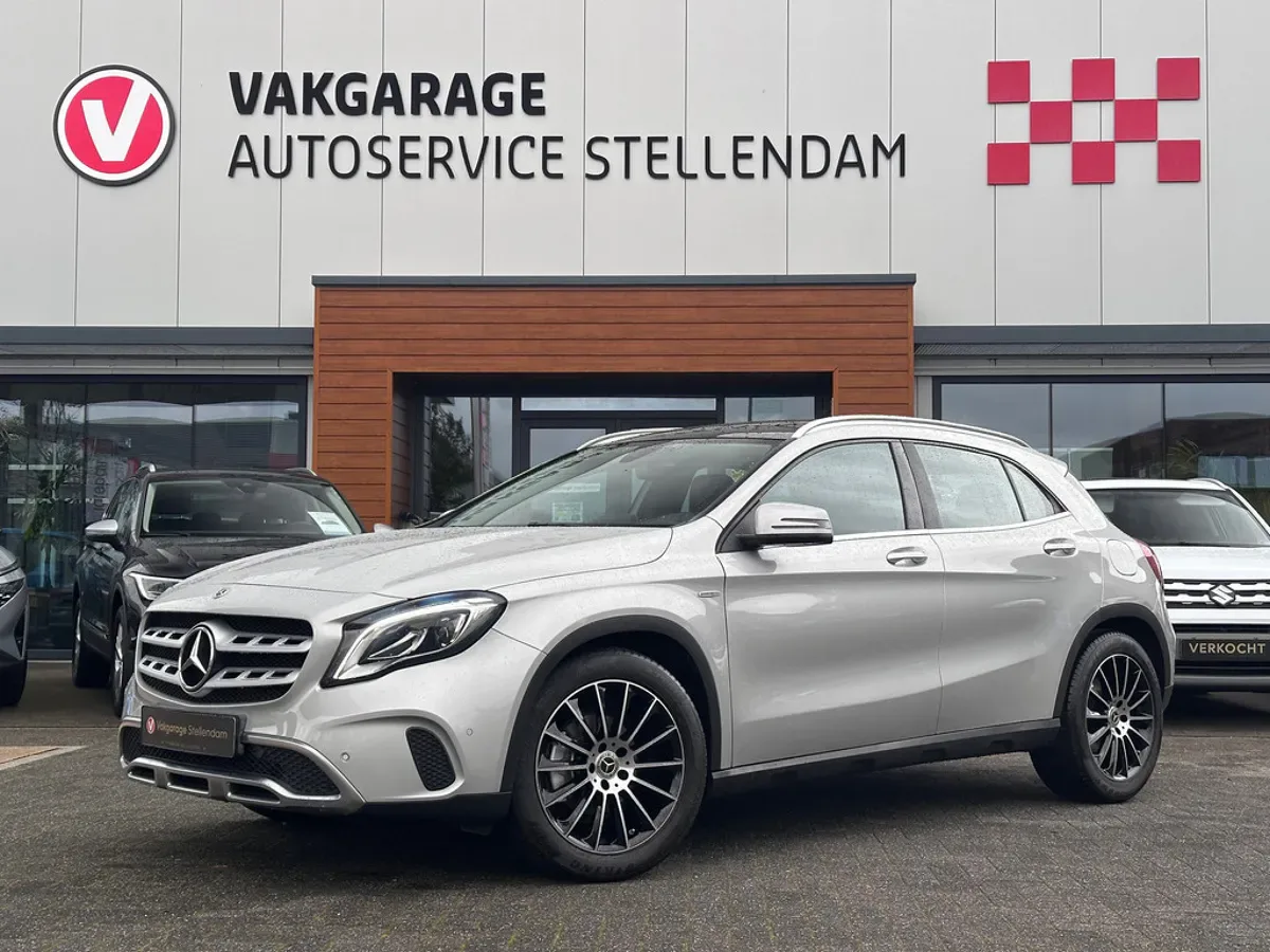 Mercedes-Benz GLA-Klasse (2018) — foto 1