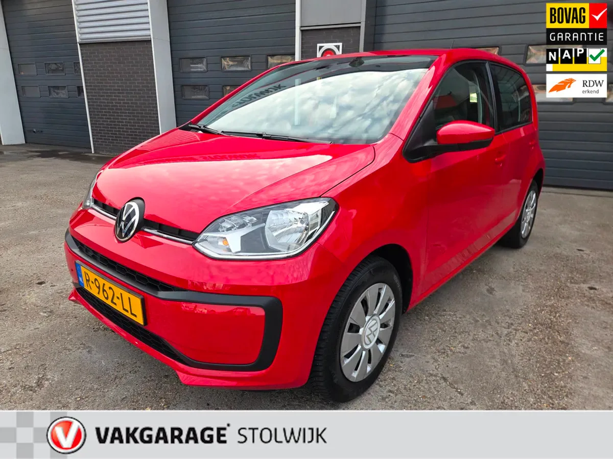 Volkswagen Up! (2022) — foto 1