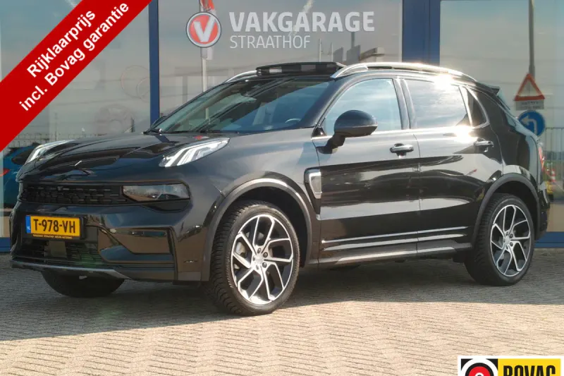 Lynk & Co 01 (2023)