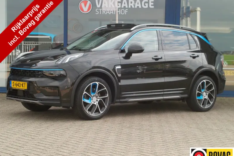 Lynk & Co 01 (2022)