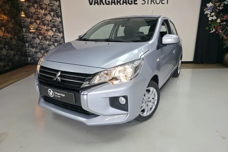 Mitsubishi Space Star (2021)