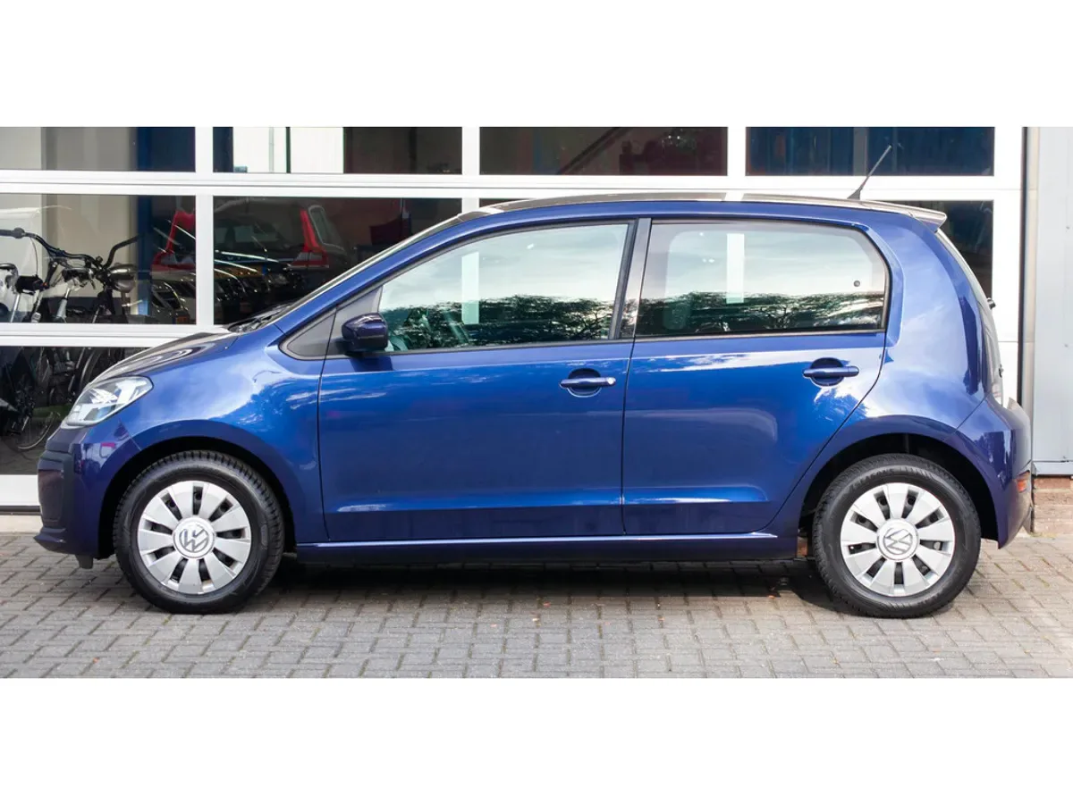 Volkswagen Up! (2017) — foto 1