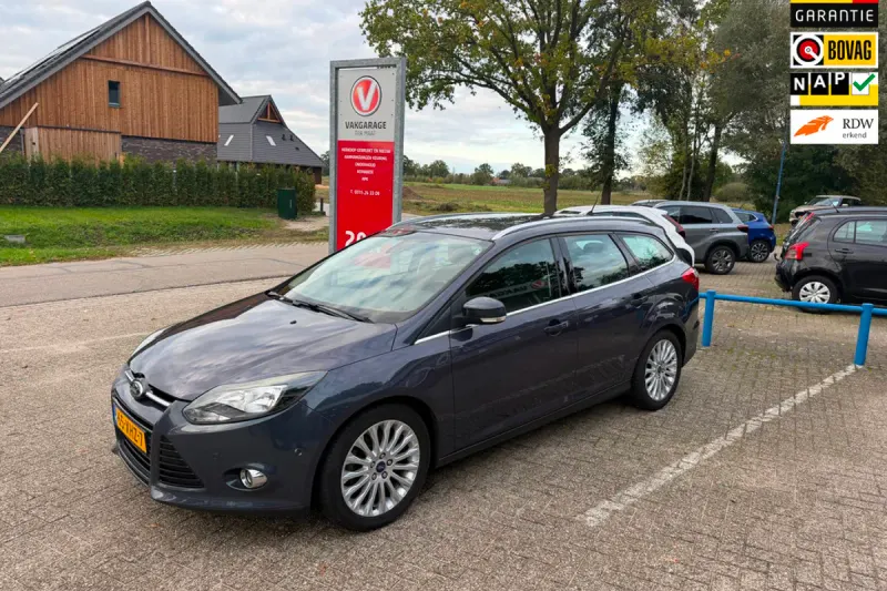 Ford Focus (2012)