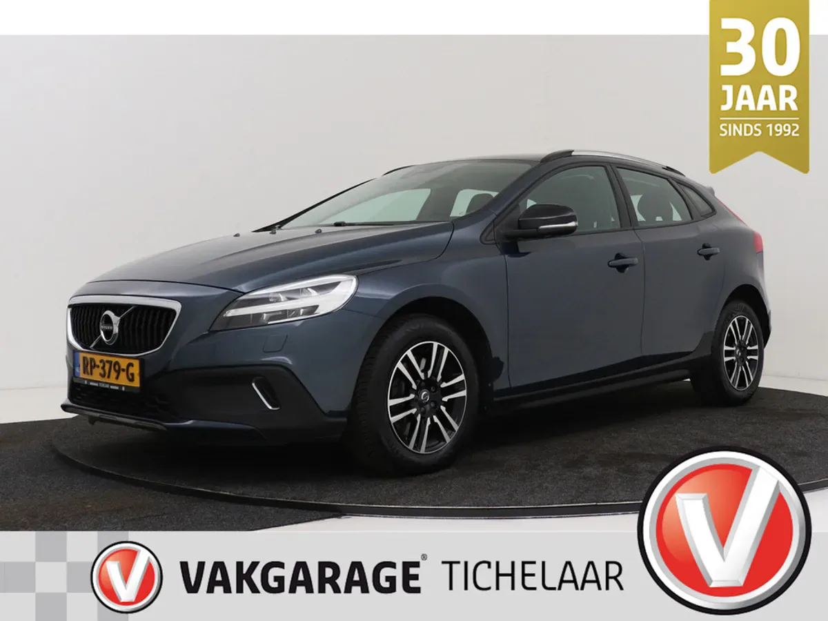 Volvo V40 Cross Country (2018) — foto 1