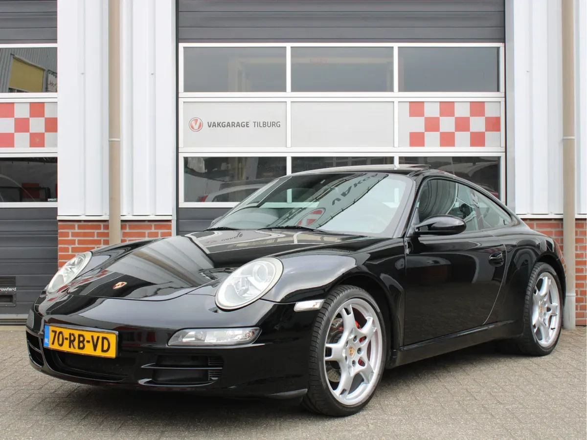 Porsche 911 (2005) — foto 1