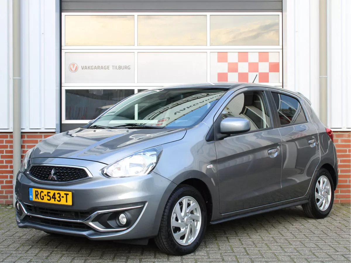 Mitsubishi Space Star (2017) — foto 1