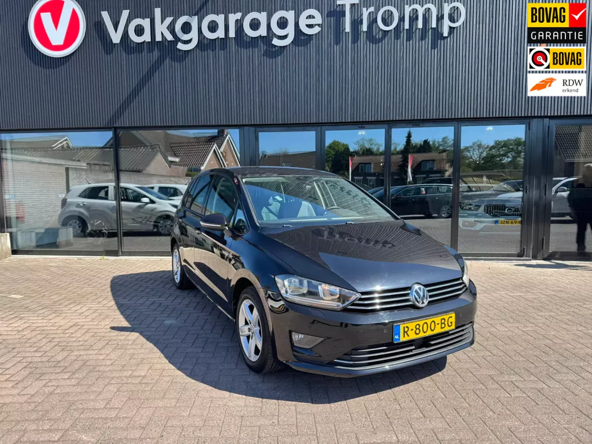 Volkswagen Golf Sportsvan (2016) — foto 1