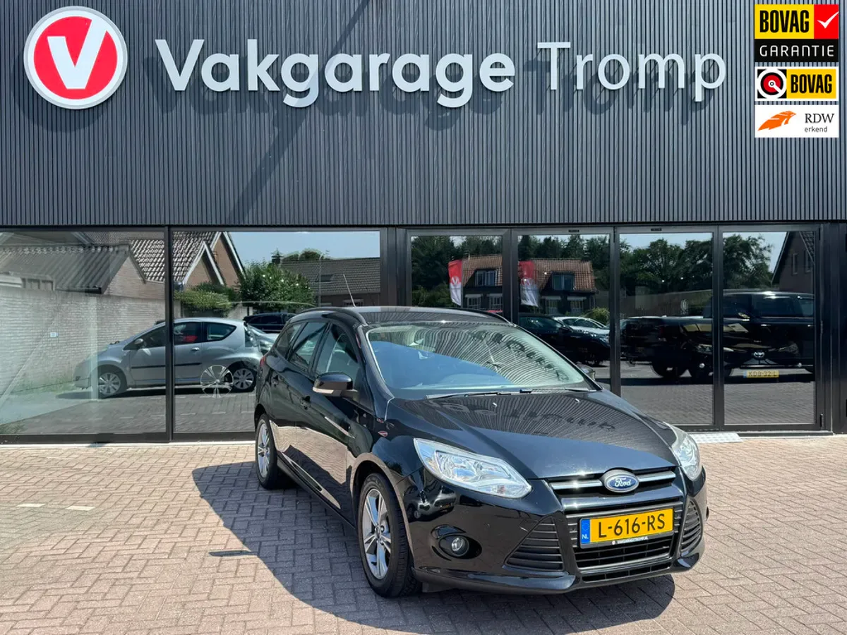 Ford Focus (2013) — foto 1