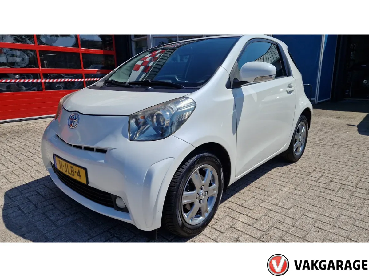 Toyota IQ (2009) — foto 1