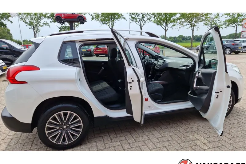 Peugeot 2008 (2014)