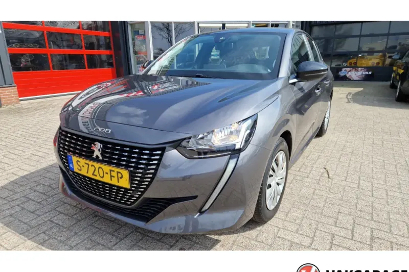 Peugeot 208 (2023)