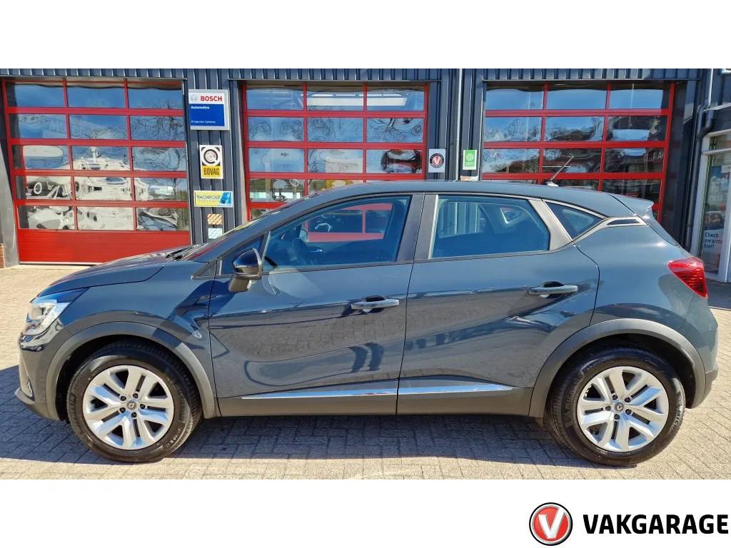 Renault Captur (2020) — foto 1