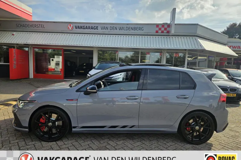Volkswagen Golf (2022)
