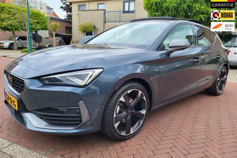 CUPRA Leon (2023)