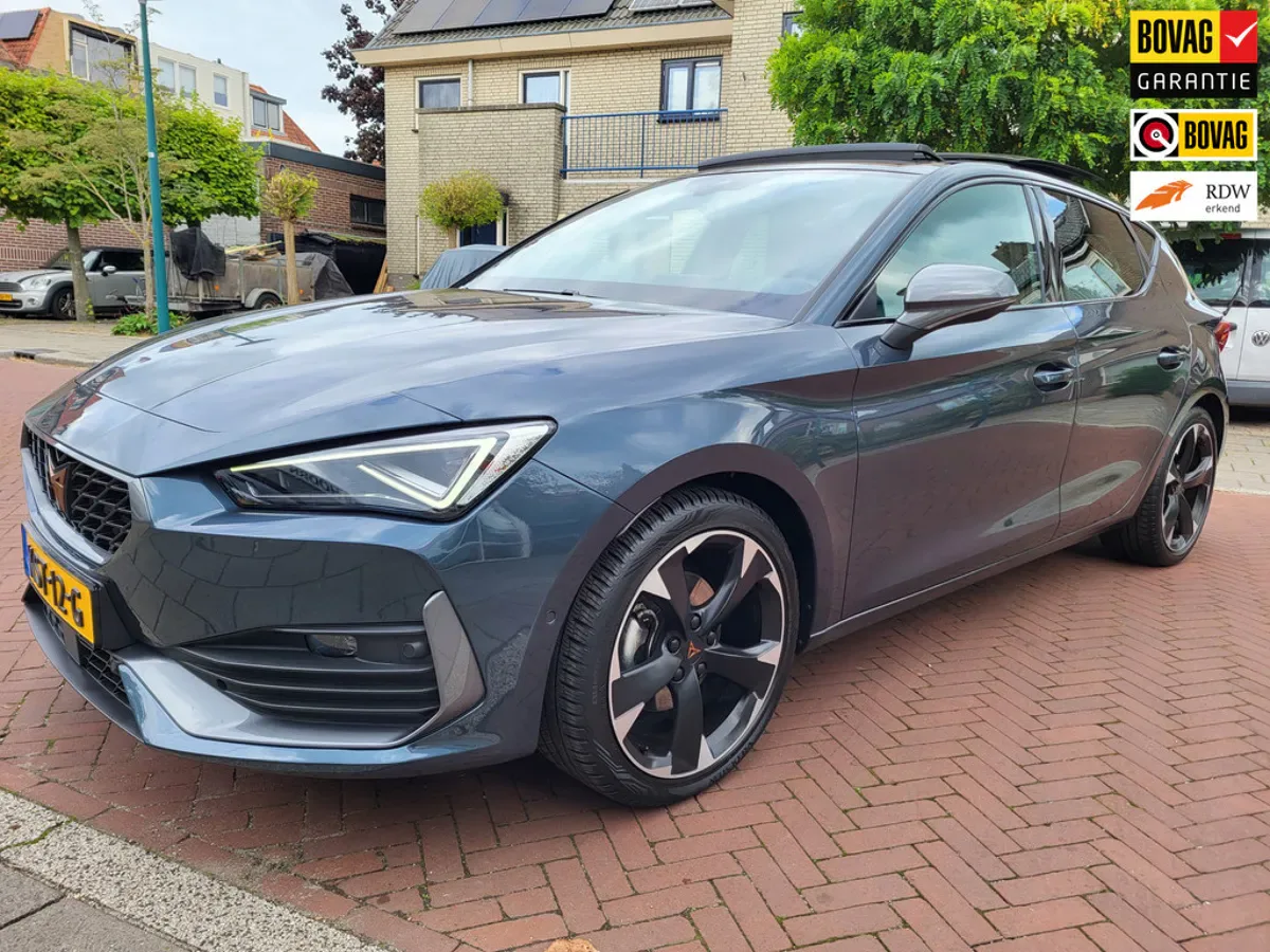 CUPRA Leon (2023) — foto 1