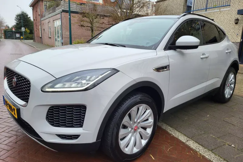 Jaguar E-Pace (2018)