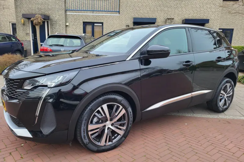 Peugeot 3008 (2024)