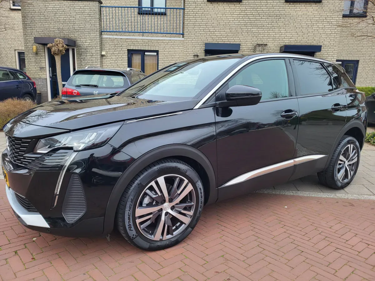 Peugeot 3008 (2024) — foto 1