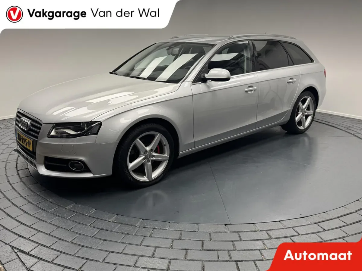 Audi A4 (2011) — foto 1