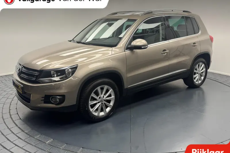 Volkswagen Tiguan (2012)