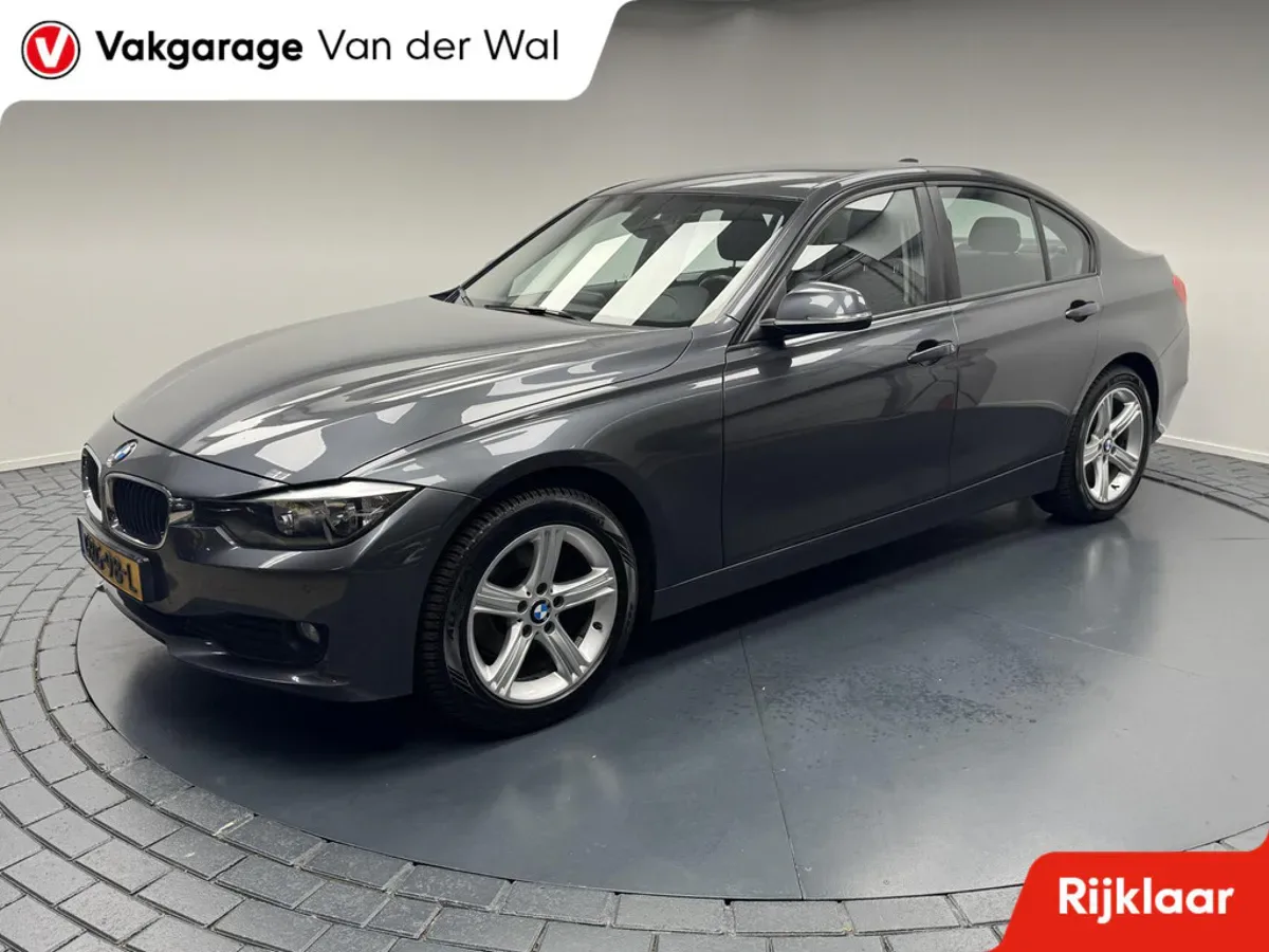 BMW 3-Serie (2013) — foto 1