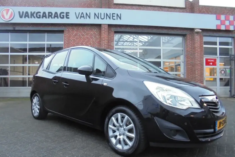 Opel Meriva (2010)
