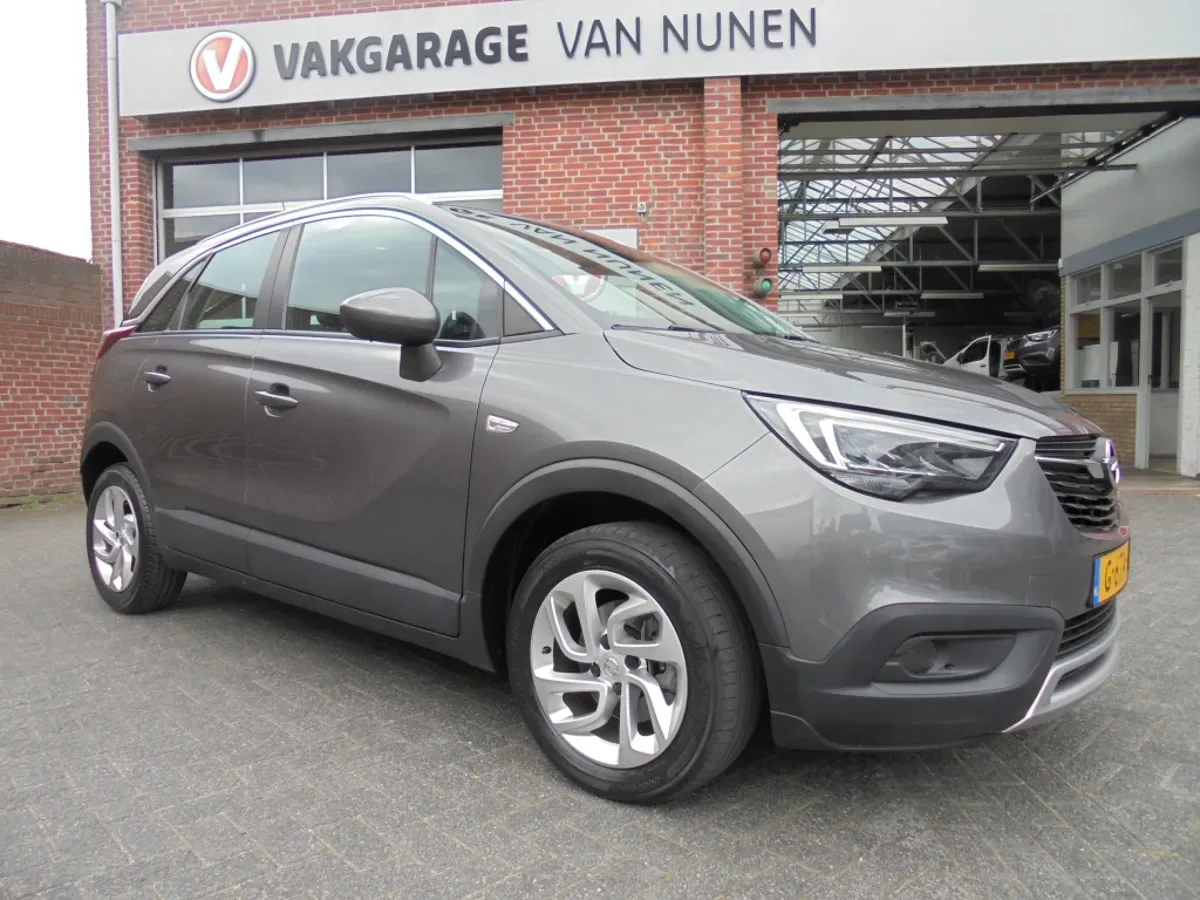 Opel Crossland (2019) — foto 1