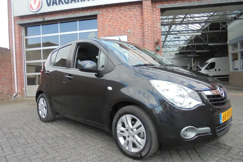 Opel Agila (2012)