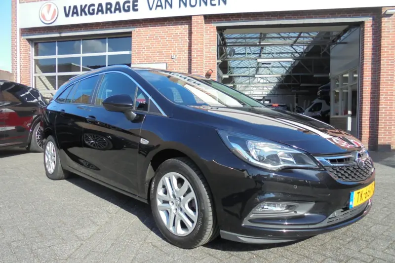 Opel Astra (2018)
